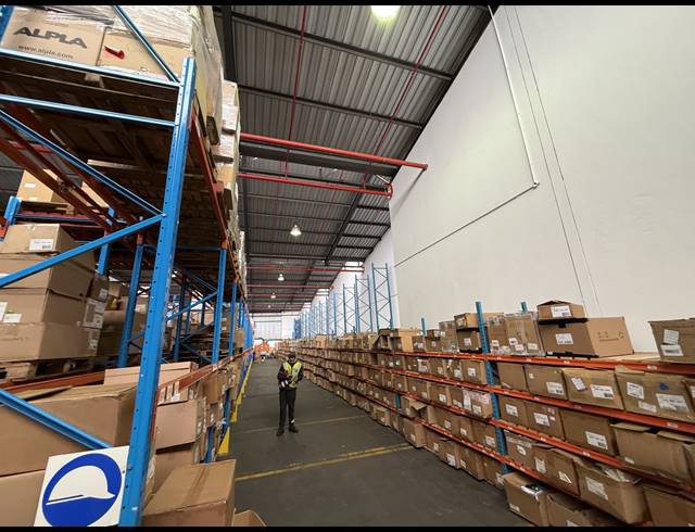5,552M² WAREHOUSE TO LET IN EPPING INDUSTRIAL